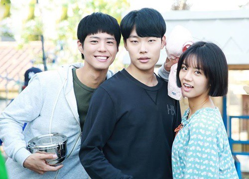 Đây là mỹ nam suýt thay Park Bo Gum đóng Reply 1988: Vừa đẹp trai vừa quyến rũ, còn là "tình tin đồn" của Jisoo