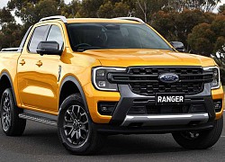 Ford Ranger và Mitsubishi Triton, xe bán tải nào đáng tiền hơn?