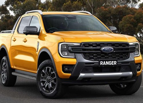 Ford Ranger và Mitsubishi Triton, xe bán tải nào đáng tiền hơn?