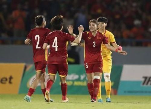 HLV Mai Đức Chung chốt danh sách tham dự AFF Cup 2022