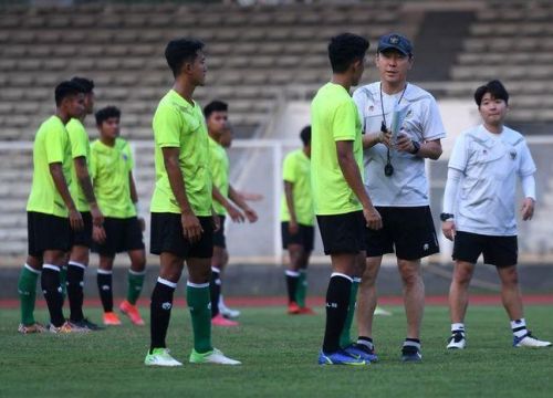 HLV Shin Tae Yong tiết lộ điểm yếu của U19 Indonesia