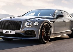 Sedan siêu sang thể thao Bentley Flying Spur S với hai biến thể trang bị động cơ V8 và hybrid