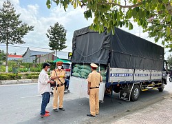 Tài xế chở hàng quá tải, chủ xe và tài xế bị phạt hơn 100 triệu đồng