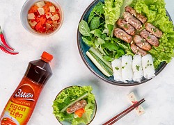 Vợ đảm chia sẻ món bò nướng mỡ chài từ công thức của Helen's Recipes, nhìn thành quả là biết ngay anh chồng "số hưởng"