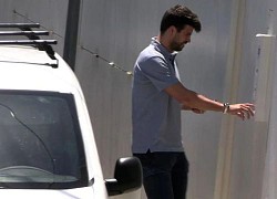 Gerard Pique và Shakira xuất hiện giữa tin ngoại tình