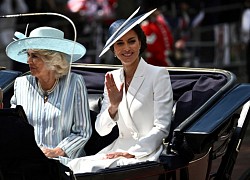 Meghan Markle và Công nương Kate cùng nhau xuất hiện tại đại lễ Bạch Kim, có điểm chung đặc biệt gây bất ngờ