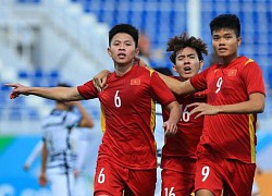 Người hùng U23 Việt Nam bị túm tóc, ôm hôn ăn mừng sau bàn thắng lịch sử vào lưới U23 Hàn Quốc