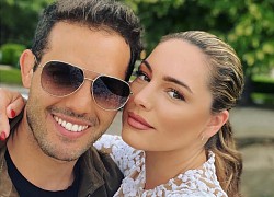 'Bom sex' Kelly Brook sắp lên xe hoa với tình trẻ