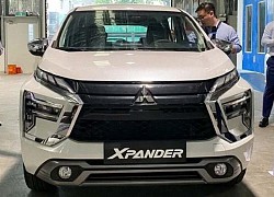 Mitsubishi Xpander 2022 "không kèm lạc" sẽ đánh gục Toyota Veloz?