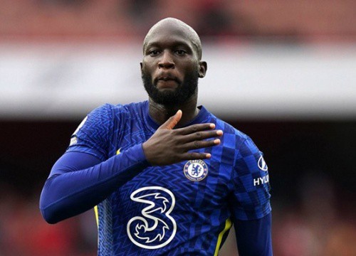 Sắp bị Chelsea thanh lý, Lukaku còn gặp vận đen