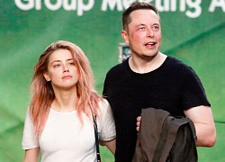 Amber Heard vẫn giữ quà tặng của Elon Musk