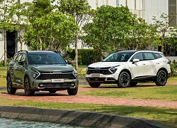 Ảnh thực tế Kia Sportage 2022 tại Việt Nam: Giá chốt từ 899 triệu đồng, 8 phiên bản, lắp ráp trong nước, đắt hơn Hyundai Tucson