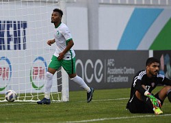 Vũ khí U23 Saudi Arabia: U23 Việt Nam khóa chân chú sóc nhỏ