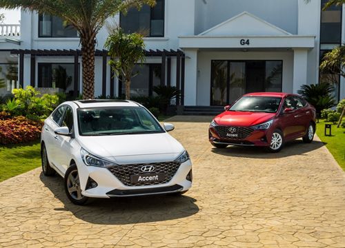 Hyundai Accent tiếp tục là xe bán chạy, Santa Fe và Tucson khan hàng