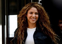 Nữ ca sĩ Shakira làm nhiều điều cho bóng đá hơn Pique