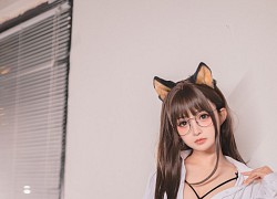 'Buff tinh thần' cho Thứ 2 đầu tuần cùng bộ cosplay Cô gái văn phòng cực kỳ gợi cảm