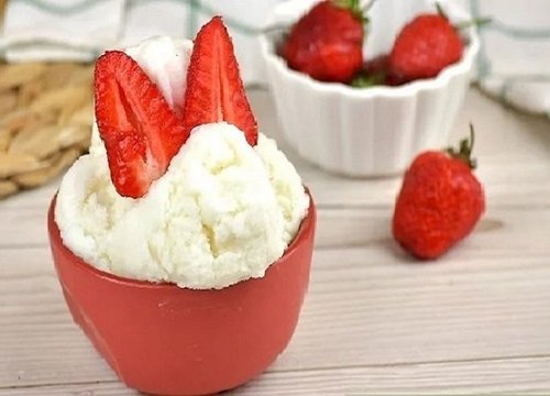 Cách làm kem từ sữa tươi có đường và gelatin ngon mịn