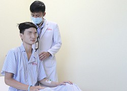 Chàng trai bị tràn khí màng phổi khi đang ngồi uống cà phê