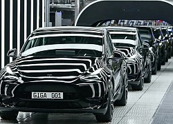 Tesla đang 'nhường' thị trường ô tô điện cấp thấp cho các nhà sản xuất xe hơi truyền thống