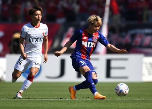 K-League, J-League cũng phải thay đổi giống V-League