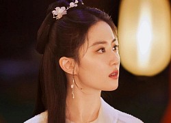 Lưu Diệc Phi gặp rắc rối vì fan cuồng
