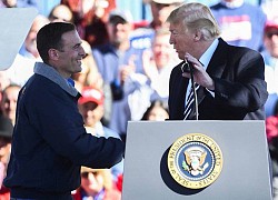 Ông Trump khẳng định vị thế ở bang chiến trường