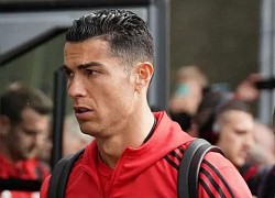 Ronaldo rời MU, PSG tiếp tục níu Zidane