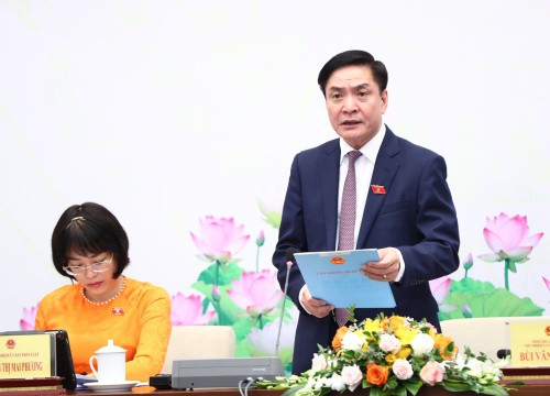 'Tổng bí thư rất nghẹn ngào khi T.Ư họp bất thường kỷ luật ông Nguyễn Thanh Long'