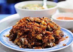 Tự làm ngan cháy tỏi tại nhà ngon không kém ngoài hàng, thơm nức mũi khiến cả nhà 'ứa nước miếng'