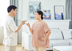 Ban công đầy giò phi điệp của ba