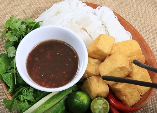 Cách làm mắm tôm ăn bún đậu chấm ngon nhất tại nhà