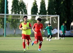 Khuất Văn Khang, Nguyễn Văn Trường tập buổi đầu tiên với U19 Việt Nam