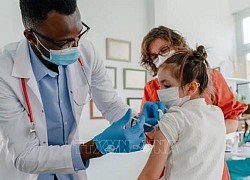 Mỹ sắp triển khai tiêm vaccine phòng COVID-19 cho trẻ từ 6 tháng đến 5 tuổi