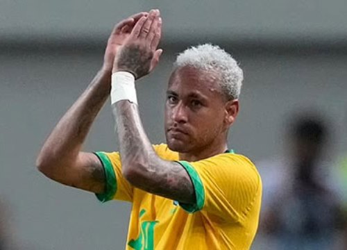 Neymar sắp rời ĐT Brazil, đã nhắm được người kế nhiệm áo số 10