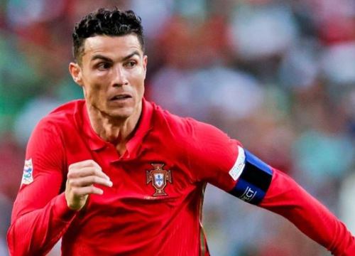 Bayern nhắm Ronaldo để thay thế Lewandowski