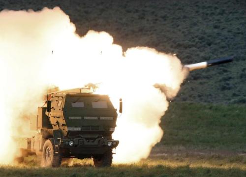 Mỹ gửi thêm tên lửa pháo binh tiên tiến HIMARS cho Ukraine, tăng gấp đôi số lượng