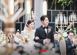 Ngoài Lee Sung Kyung và Kim Young Dae, Shooting Star còn gây thương nhớ với những cặp đôi đáng yêu thế này