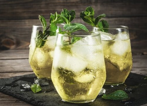 Soda bạc hà thơm ngon giải nhiệt cho mùa hè sôi động