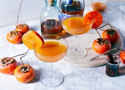 Cách làm cocktail trái hồng đơn giản tại nhà ngon như quán