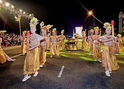 Đà Nẵng 'bùng nổ' trong đêm mở màn lễ hội Carnival đường phố Sun Fest