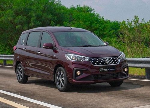 Suzuki Ertiga Hybrid 2022 tiết kiệm xăng nhận cọc tại Việt Nam