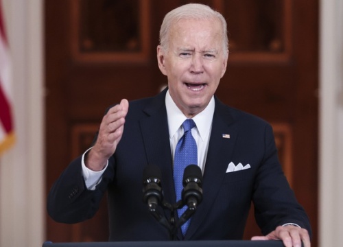 Ông Biden tuyên bố G7 sẽ cấm vận vàng của Nga