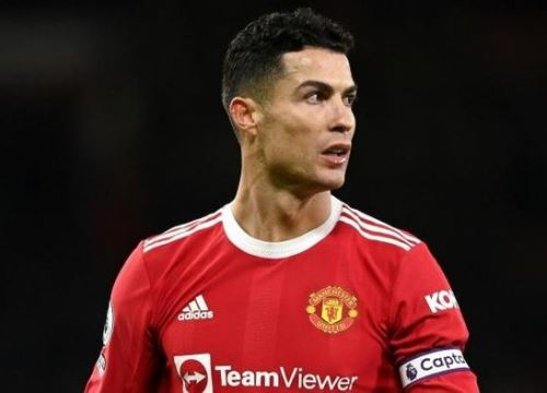 Chê Man Utd thiếu tham vọng, Ronaldo muốn ra đi ngay lập tức