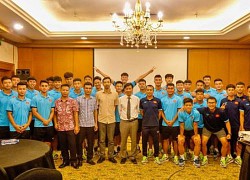 Đại sứ Việt Nam tại Indonesia gặp mặt, động viên U19 Việt Nam