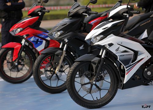 "Ế nặng" Honda tặng điện thoại cho khách hàng mua Winner X