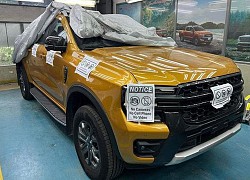 Ford Ranger Wildtrack 2022 sắp bán tại Việt Nam "lộ" nội thất xịn sò