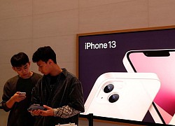 Foxconn tuyển thêm công nhân, iPhone 14 sẵn sàng được sản xuất