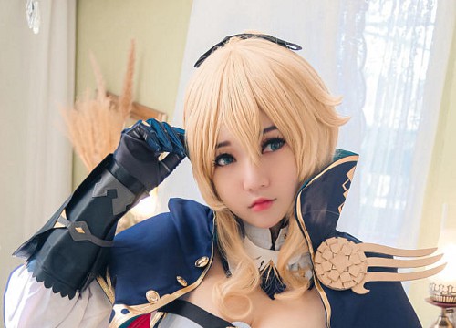 Cosplay Jean Kỵ Sĩ bồ công anh hấp dẫn