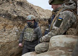 Ukraine lộ điểm yếu ở "chảo lửa" Donbass