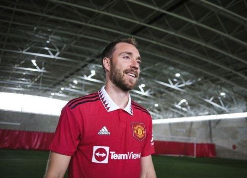 Eriksen ghi bàn trong trận giao hữu kín của MU